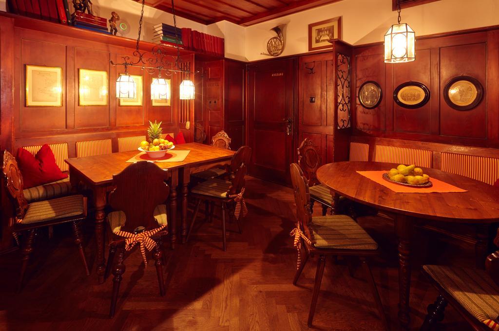 ויינגרטן Hotel Waldhorn מראה חיצוני תמונה