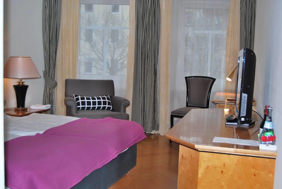 ויינגרטן Hotel Waldhorn מראה חיצוני תמונה